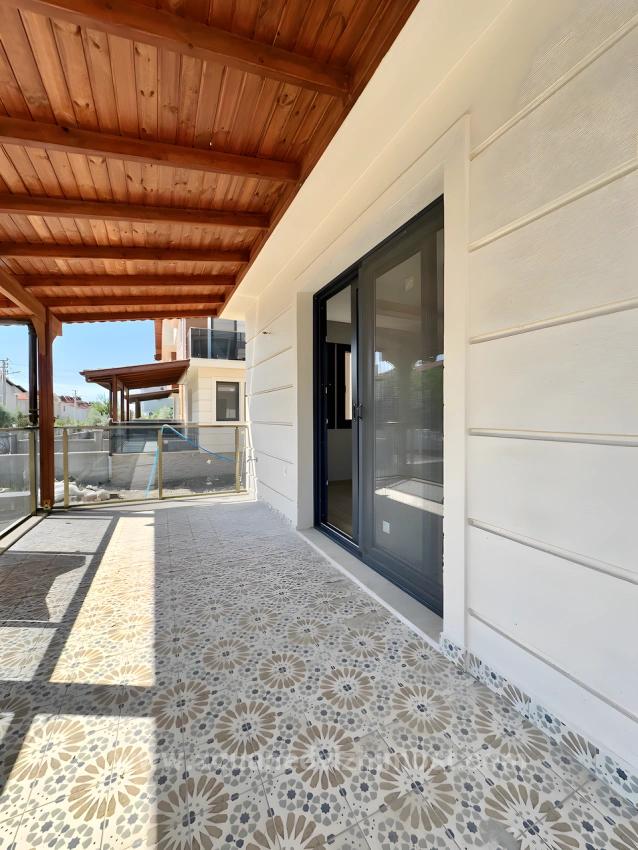 Villa Mit 3 Schlafzimmern Und 1 Wohnzimmer Zum Verkauf Im Zentrum Von Köyceğiz