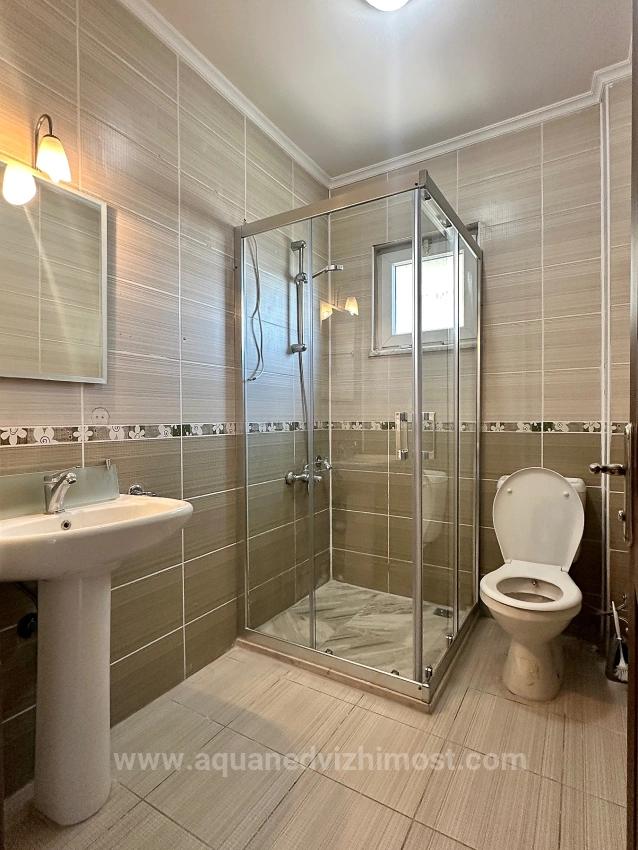 In Köyceğiz Zentrum Liegt Eine 3+1 Wohnung Mit Großem Nutzungsgebiet