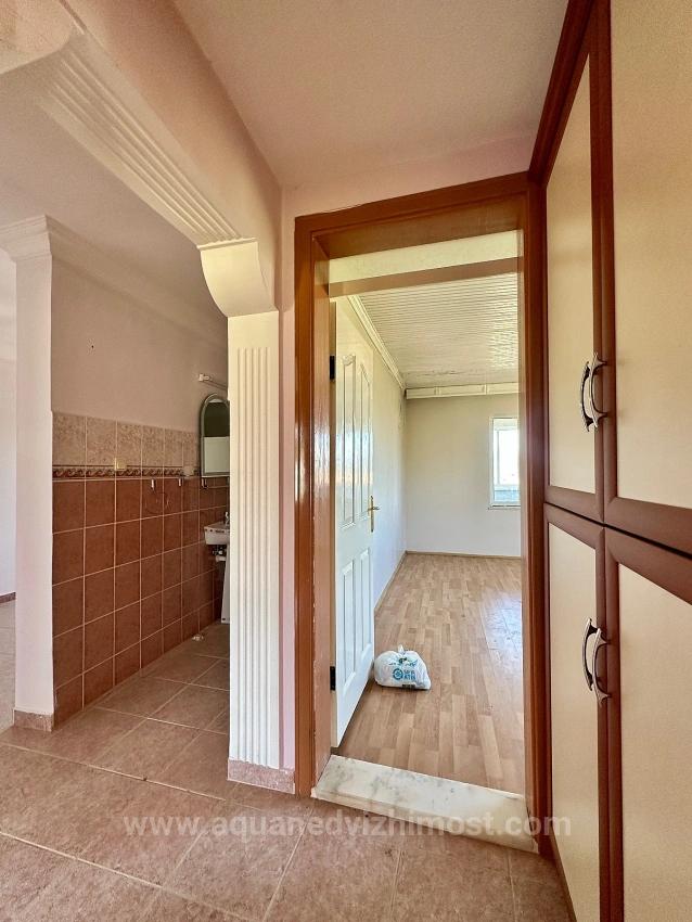 3+1 Wohnung Zur Miete Im Stadtteil Zeytinalanı, Köyceğiz.