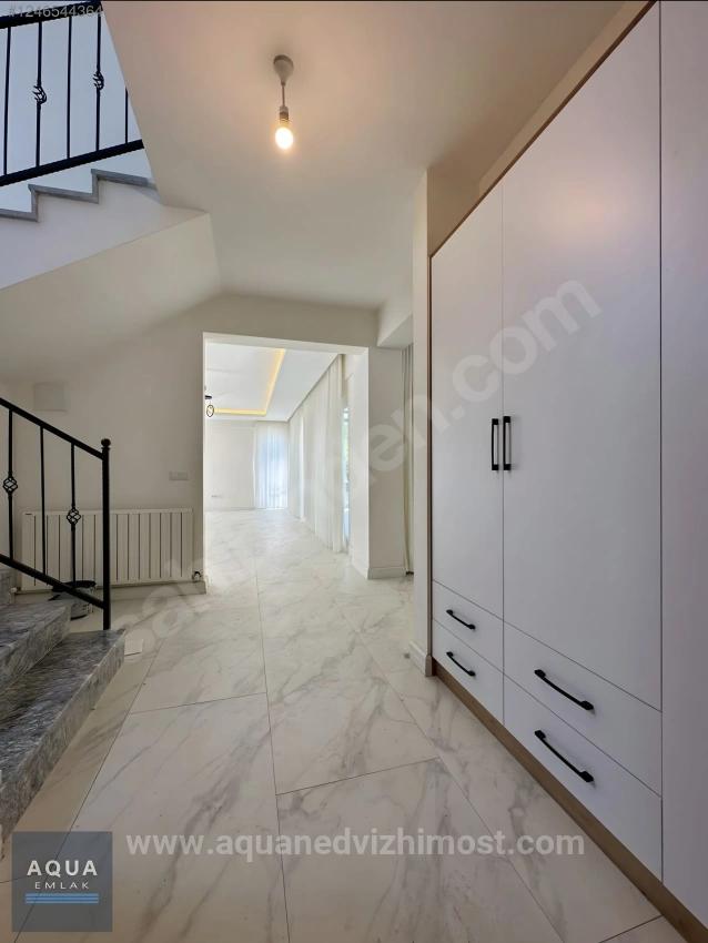 Freistehende Villa Mit 4+1 Schlafzimmern, Pool Und Wärmepumpe In Köyceğiz Zu Vermieten