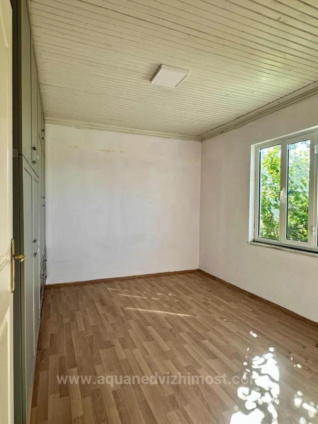 In Zeytinalanı Mahallesi, Spacious 3+1 Flat For Rent In Köyceğiz.