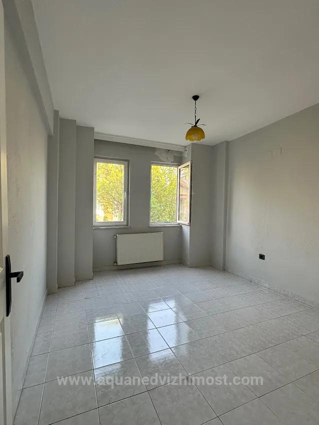 Im Zentrum Von Köyceğiz Und Innerhalb Der Anlage 5 Zimmer 1 Salon Zur Miete Haus