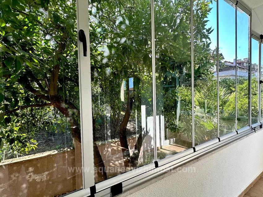 Zentrale Lage In Köyceğiz Mit Geschlossenem Balkon Und Klimaanlage 1+1 Wohnung