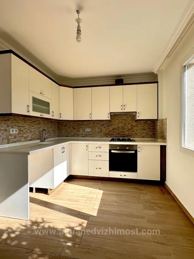 Zentrale Lage In Köyceğiz Mit Geschlossenem Balkon Und Klimaanlage 1+1 Wohnung