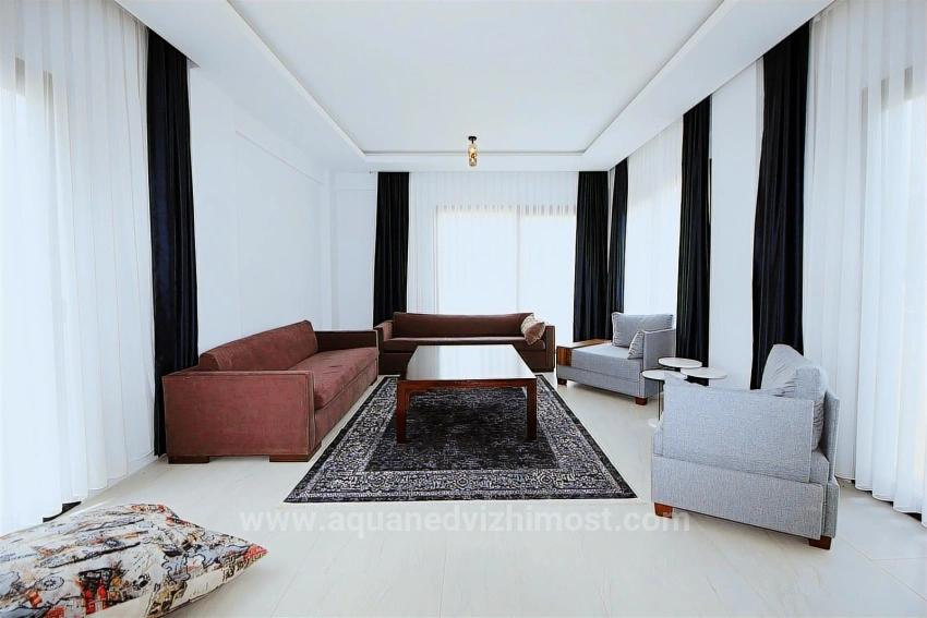 Freistehende Villa Mit 4+1 Bädern In Köyceğiz Zu Vermieten. Alle Zimmer Klimatisiert.