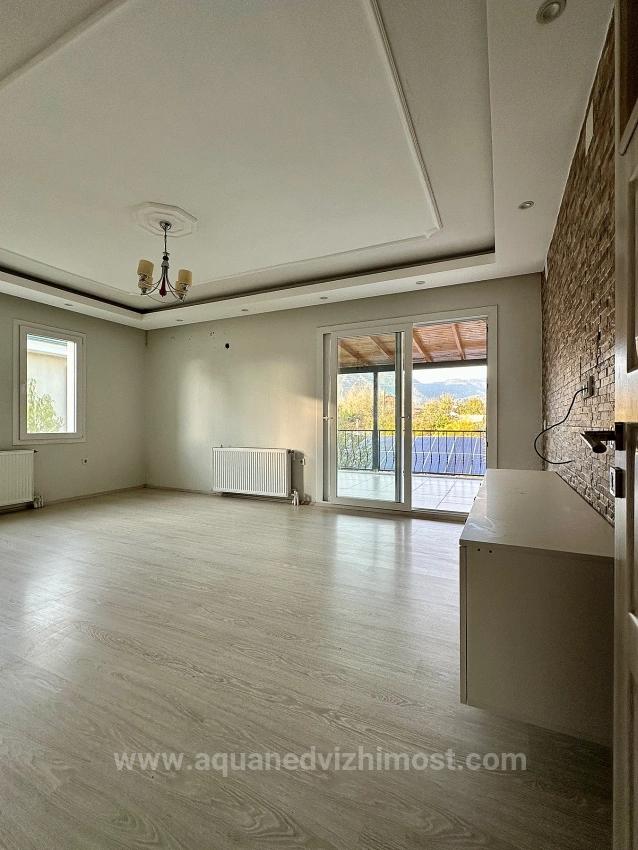 2+1-Zimmer-Ferienwohnung Mit Pool, Zentralheizung Und Großem Balkon In Köycegiz