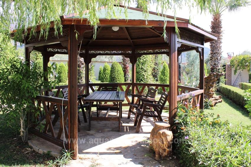 Luxusvilla Mit Pool Auf 1458 M² Grundstück Zum Verkauf In Köyceğiz