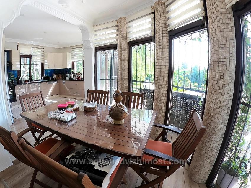 Luxusvilla Mit Pool Auf 1458 M² Grundstück Zum Verkauf In Köyceğiz