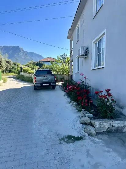 In Zeytinalanı Mahallesi, Spacious 3+1 Flat For Rent In Köyceğiz.
