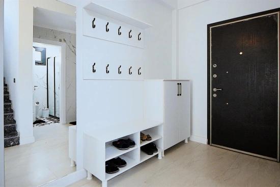 Freistehende Villa Mit 4+1 Bädern In Köyceğiz Zu Vermieten. Alle Zimmer Klimatisiert.