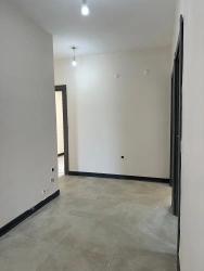 3+1-Zimmer-Wohnung Im 2. Stock Einer Wohnanlage Mit Sicherheitsdienst In Köyceğiz Zu Vermieten. Alle Zimmer Sind Klimatisiert.