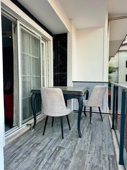 Im Zentrum Von Köyceğiz Klimatisiert Und Möbliert Duplex 3+1 Wohnung