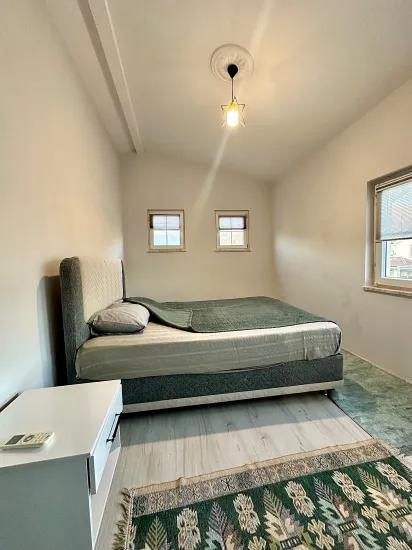 Im Zentrum Von Köyceğiz Klimatisiert Und Möbliert Duplex 3+1 Wohnung