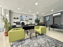 Aqua Real Estate & Real Estate