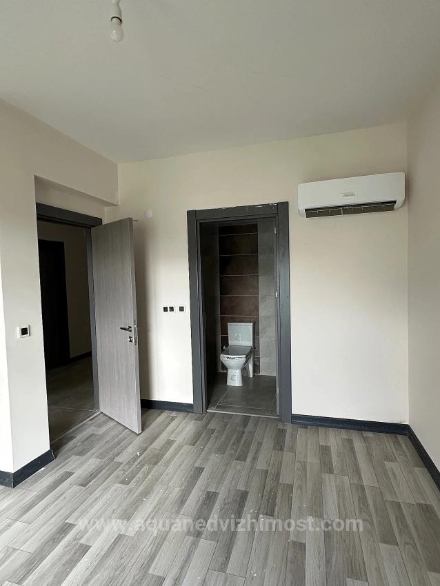 3+1 Apartment For Rent In Köyceğiz, Ground Floor, All Rooms Air-Conditioned, Within A Gated Community.