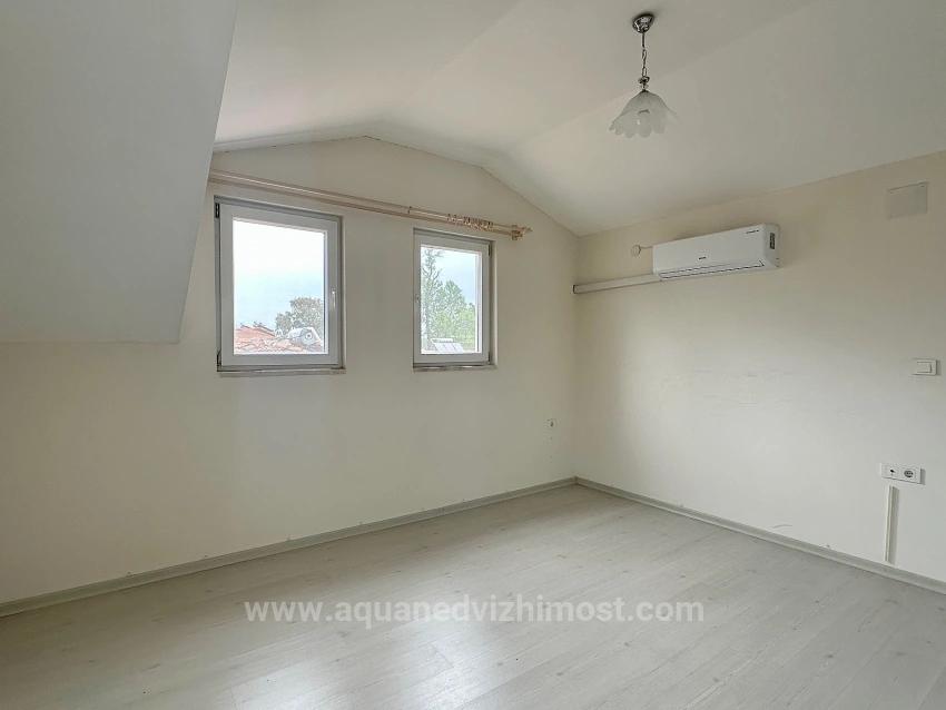 Three Air-Conditioned 3+1 Duplex Apartments For Rent In Köyceğiz Town Center.