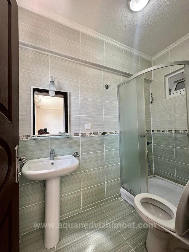 In The Centre Of Köyceğiz, A 3+1 Flat With A Spacious Usage Area
