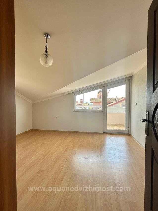 In The Centre Of Köyceğiz, A 3+1 Flat With A Spacious Usage Area