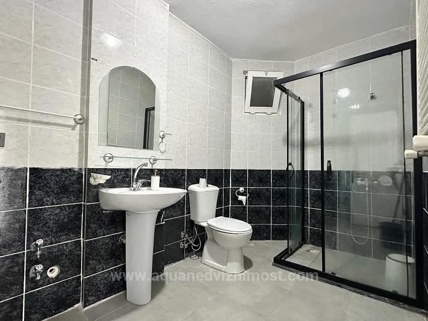 Village Centre And Within The Site 5 Rooms 1 Hall Rental House