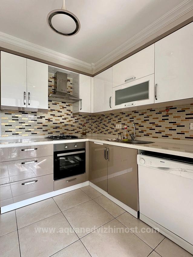 Apartment For Rent In Köyceğiz Town Center. Ground Floor, 2+1 Bedrooms, Closed Kitchen & Air Conditioning.