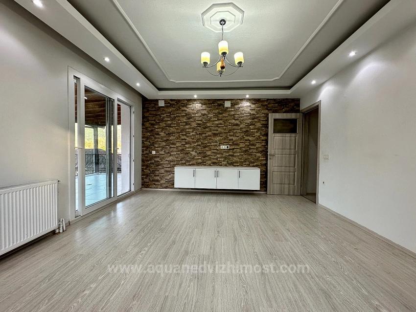 2+1 Rental Apartment With Pool, Central Heating And Large Balcony In Koycegiz