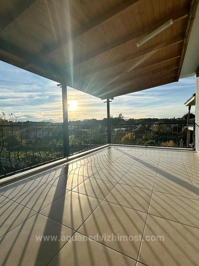 2+1 Rental Apartment With Pool, Central Heating And Large Balcony In Koycegiz