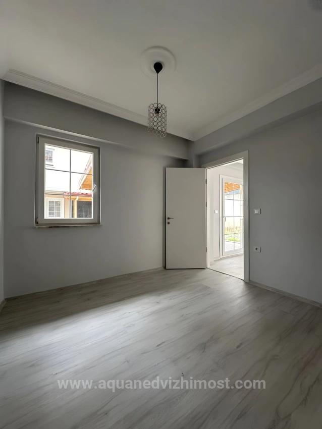 1+1 Garden Floor Flat For Sale In Köyceğiz Gelişim Neighborhood