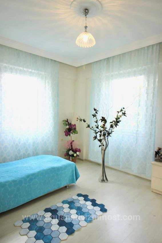 2+1 Flat With Garden For Sale In Köyceğiz Center