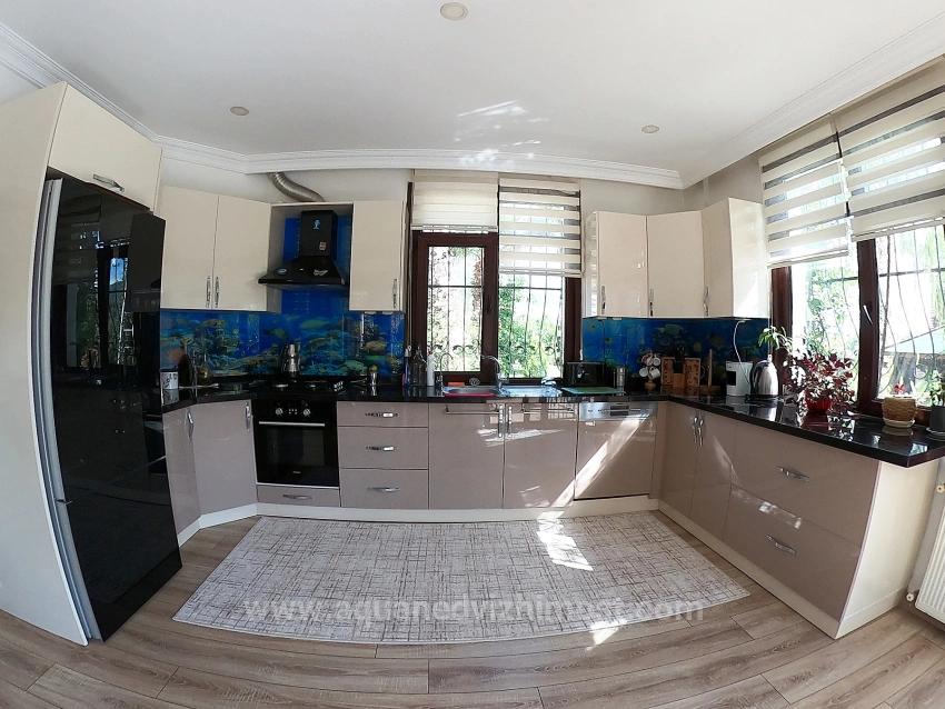 Luxury Villa With Pool On 1458 M² Land For Sale In Köyceğiz