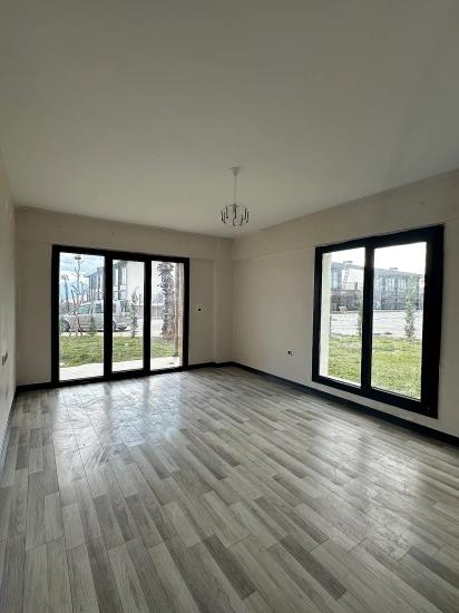 2+1 Apartment For Rent In Köyceğiz, Ground Floor, All Rooms Air-Conditioned, Within A Gated Community.
