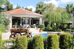 Luxury Villa With Pool On 1458 M² Land For Sale In Köyceğiz