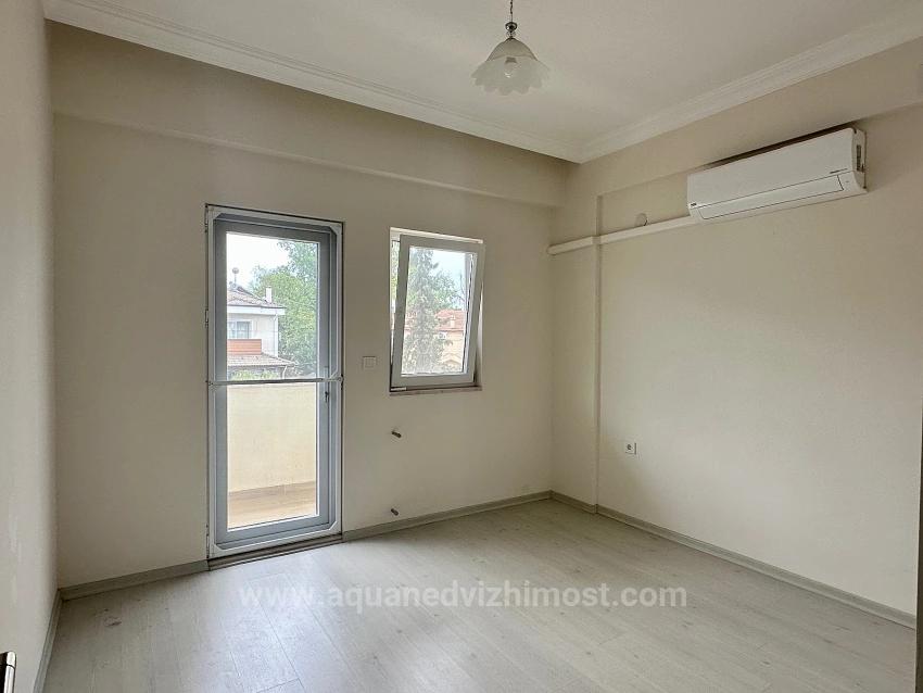 В Центре Города Кёйджегиз Сдаются В Аренду Три Двухуровневые Квартиры С Кондиционерами (3+1).