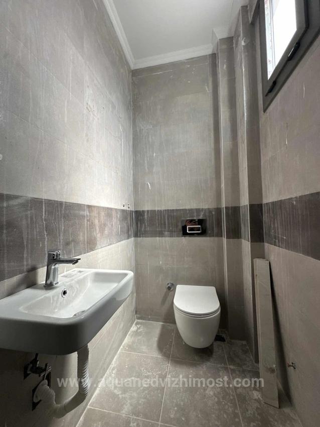 Сдается В Аренду Магазин/Торговое Помещение На Главной Улице Топарлара.