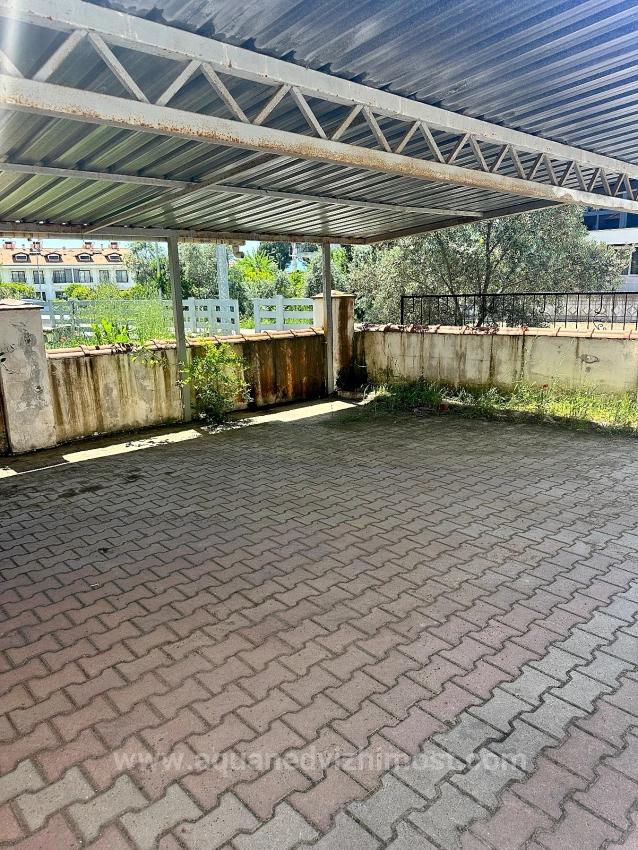 В Центре Köyceğiz Расположена Квартира 3+1 С Широкой Зоной Использования