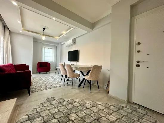 в центре Köyceğiz, двухуровневый дуплекс 3+1 с кондиционером и меблированный