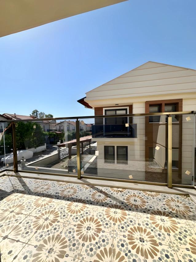 Köyceğiz Merkezde 3 Oda 1 Salon Satılık Villa