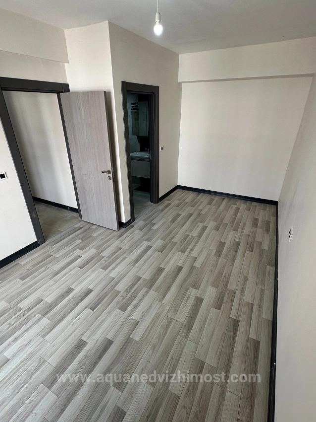 Köyceğiz De Site İcinde 2. Kat Tum Odalari Klimali 3+1 Kiralik Daire