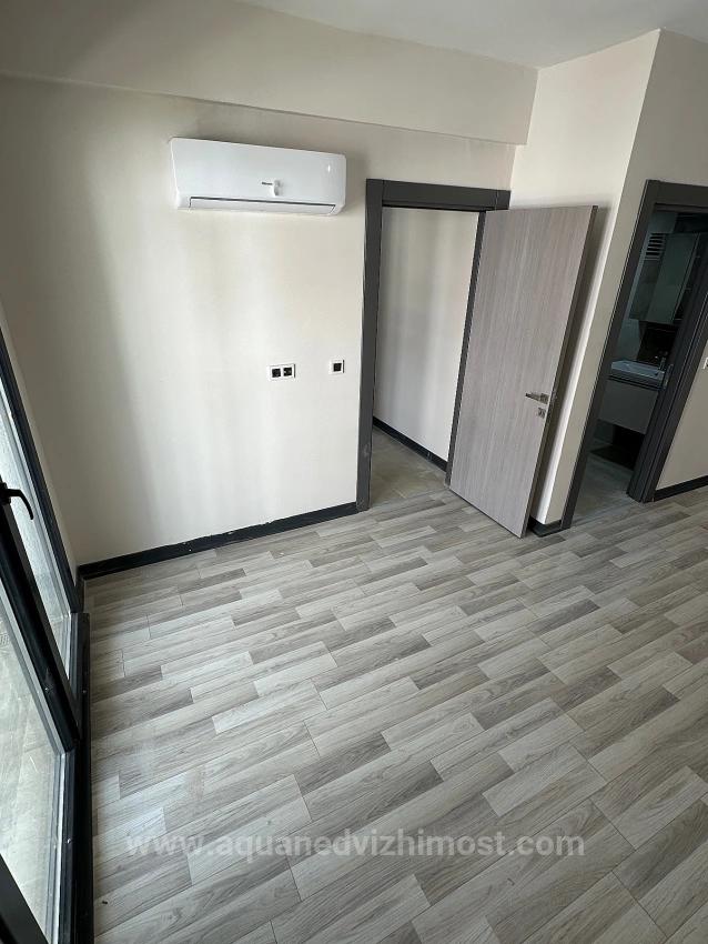 Köyceğiz De Site İcinde 2. Kat Tum Odalari Klimali 3+1 Kiralik Daire