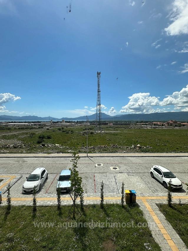 Köyceğiz De Site İcinde 2. Kat Tum Odalari Klimali 3+1 Kiralik Daire