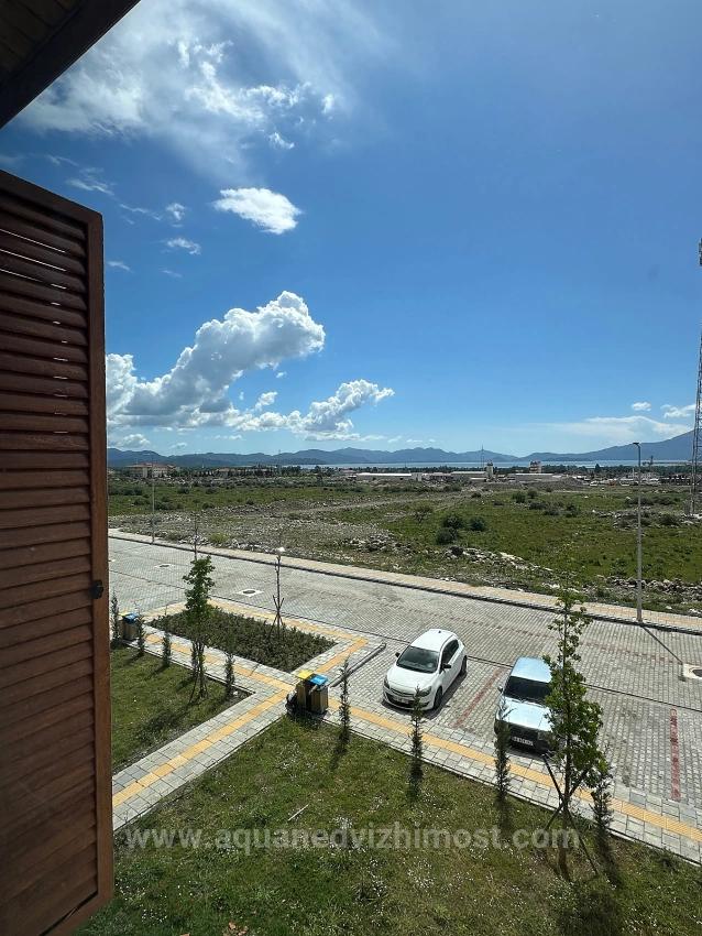 Köyceğiz De Site İcinde 2. Kat Tum Odalari Klimali 3+1 Kiralik Daire