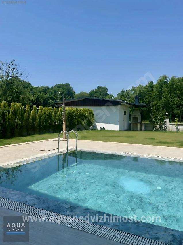 Köyceğiz'de Kiralık 4+1 Havuzlu Ve Isı Pompalı Müstakil Villa
