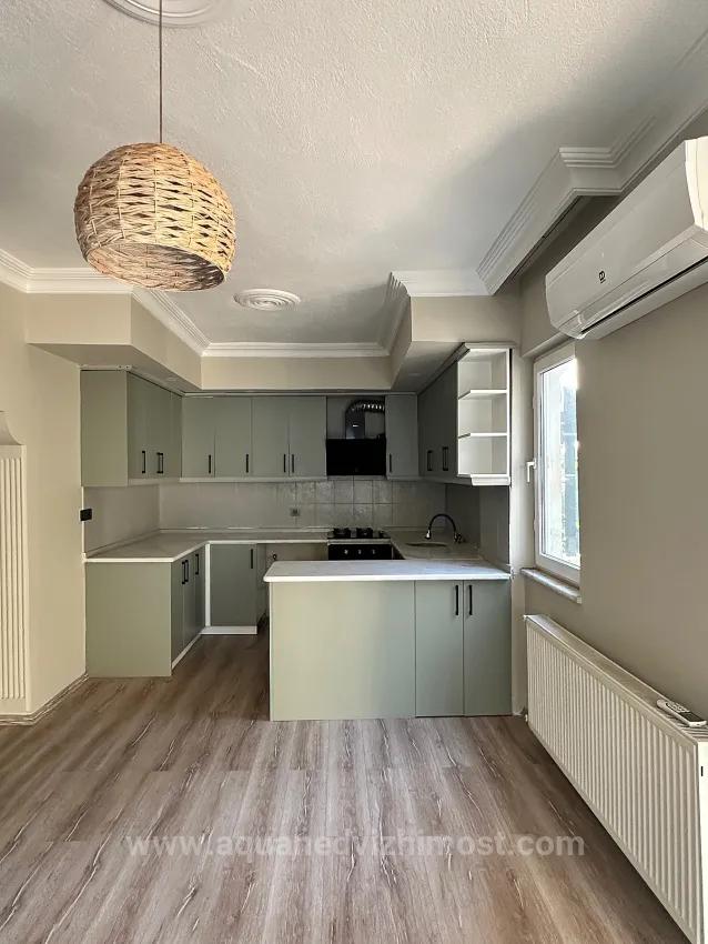Köyceğiz Merkezde Ve Site İçerisinde 5 Oda 1 Salon Kiralık Ev