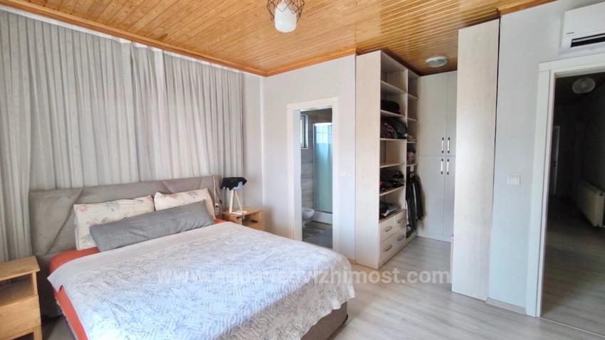 Köyceğiz Zaferler Mahallesinde Eşyalı 4+1 Kiralık Müstakil Ev