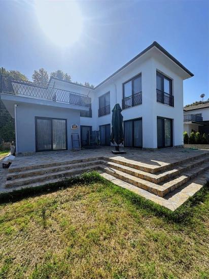 Köyceğiz De Tüm Odalar Klimalı 4+1 Tam Müstakil Kiralık Villa