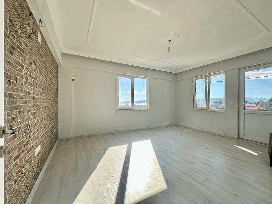 Köyceğiz Yeşilköy De Göl Manzaralı 2+1 Kiralık Daire
